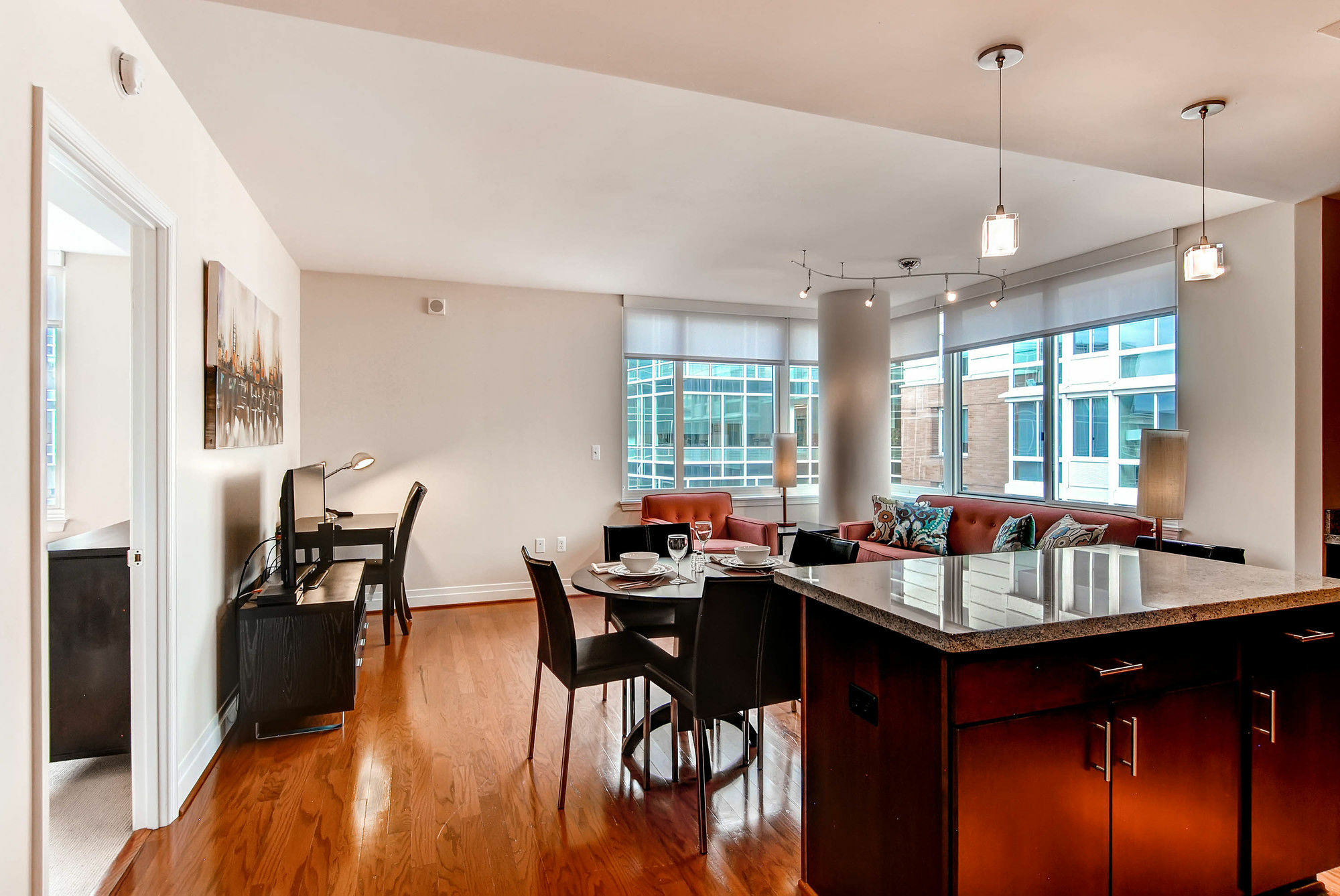 Global Luxury Suites At Foggy Bottom Вашингтон Екстериор снимка
